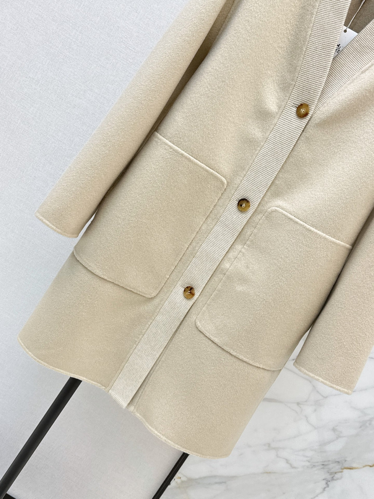 26 Fall/Winter Latest Minimalist V-Neck Double-Faced Wool Coat