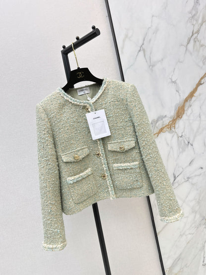 26 Fall/Winter Latest Four-Pocket Decorative Round-Neck Knit Jacket