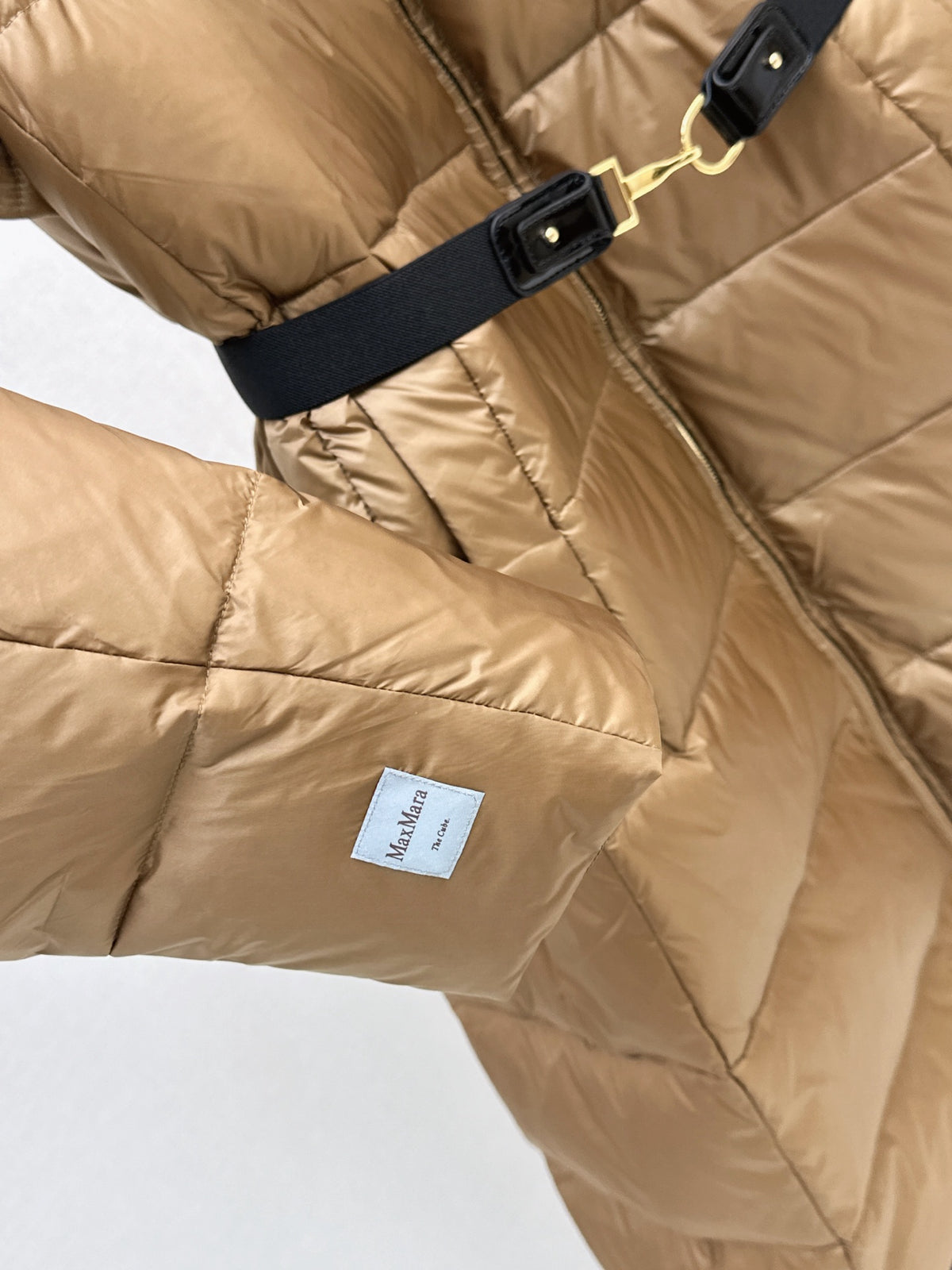 26 Fall/Winter Latest Hooded Mid-Length Down Jacket with Fur Collar