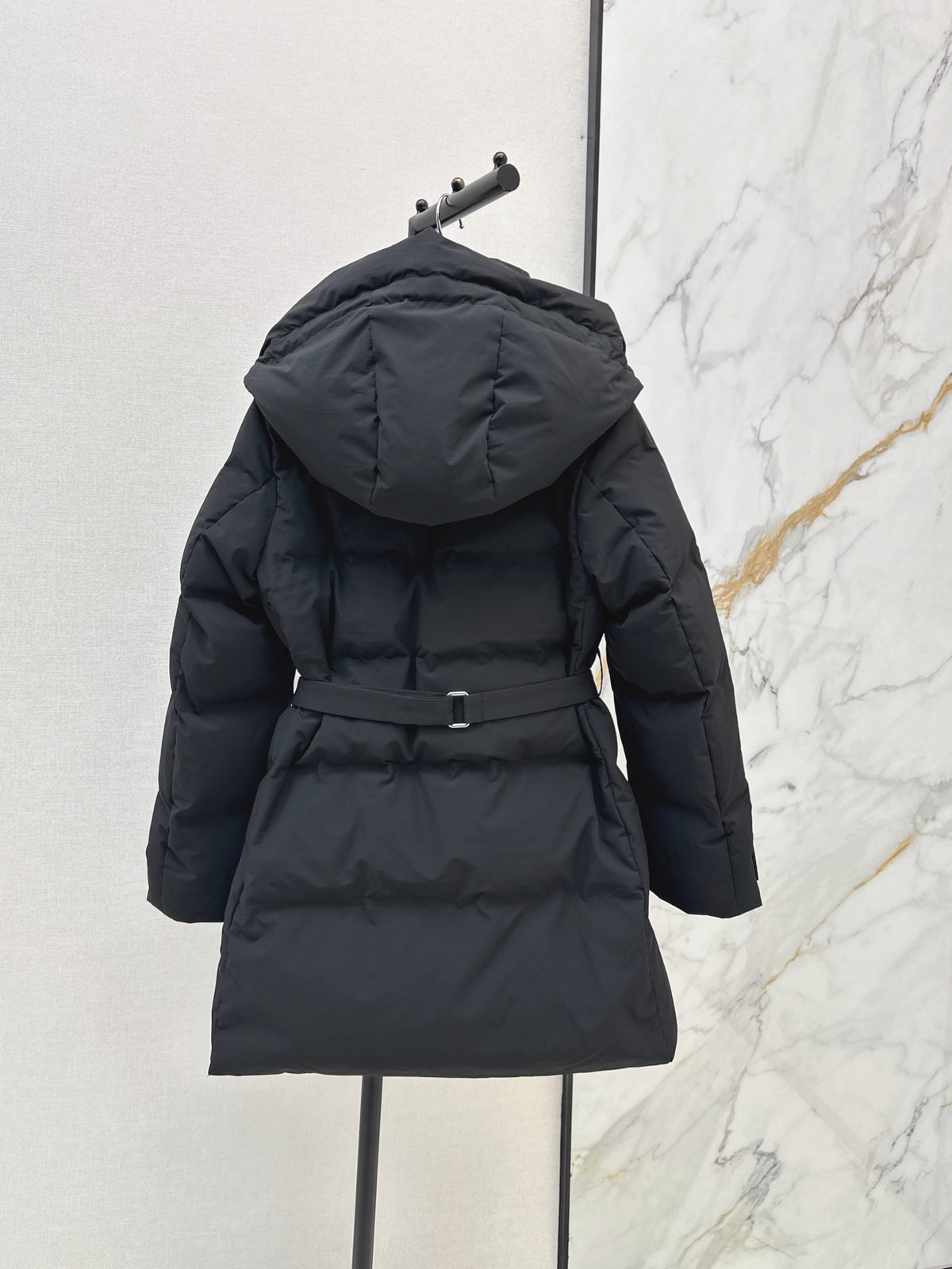 2026 Fall/Winter Latest Hooded Mid-Length Down Jacket