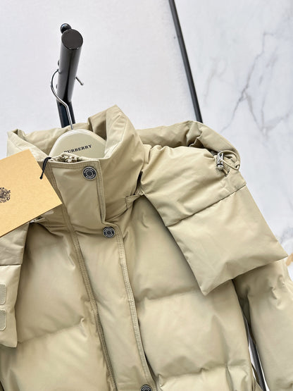 2026 Fall/Winter Latest Hooded Mid-Length Down Jacket