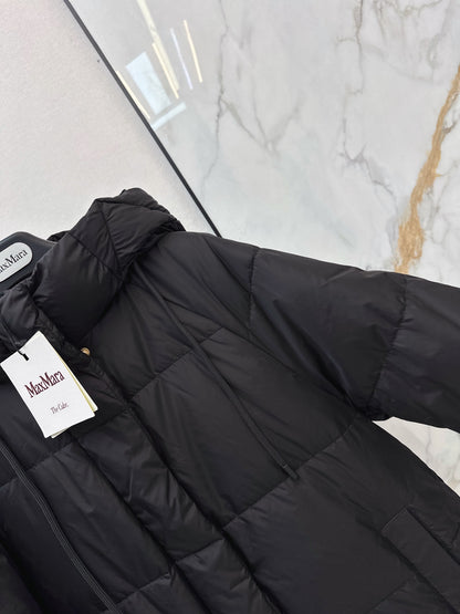 26 Fall/Winter Latest Simple Sleeve Patch Hooded Mid-Length Down Jacket