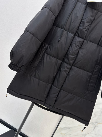 26 Fall/Winter Latest Simple Sleeve Patch Hooded Mid-Length Down Jacket