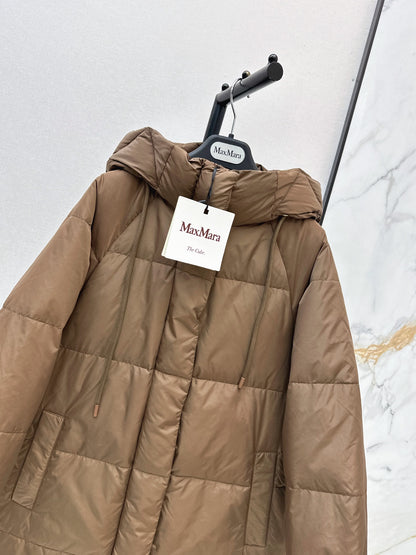26 Fall/Winter Latest Simple Sleeve Patch Hooded Mid-Length Down Jacket