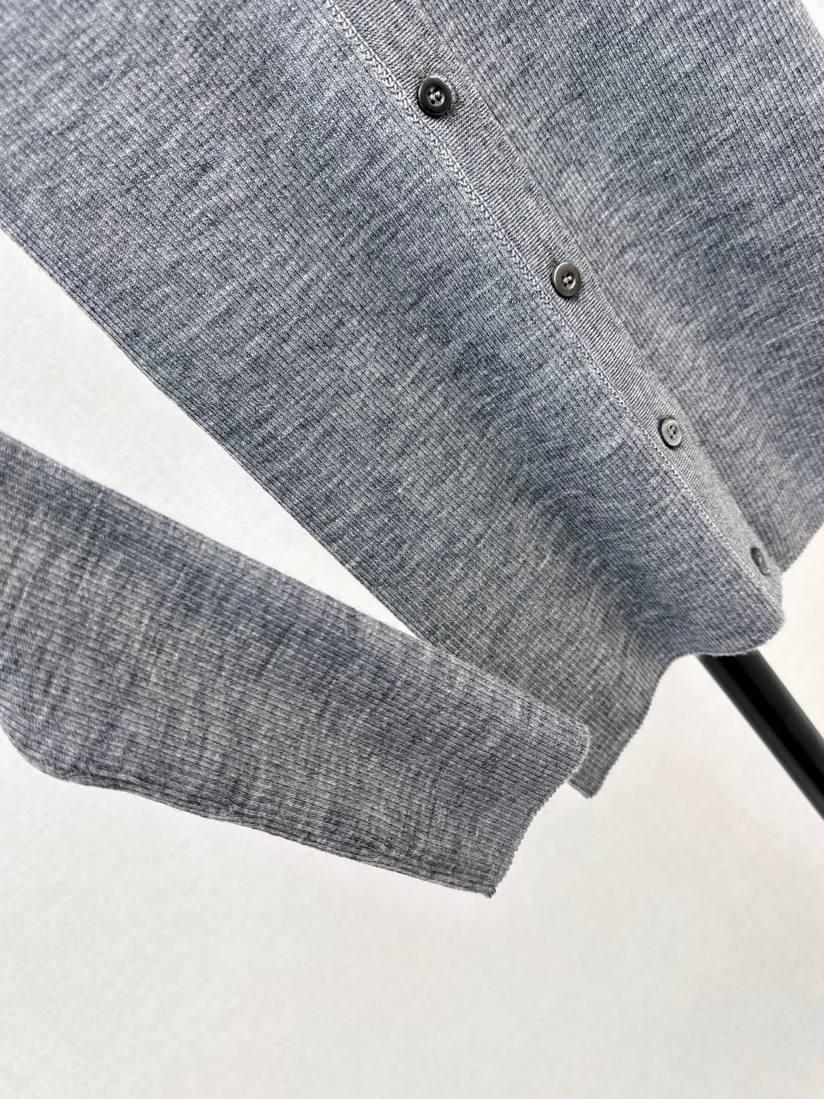 26 Fall/Winter New Wave-Edged Grey Cashmere Cardigan