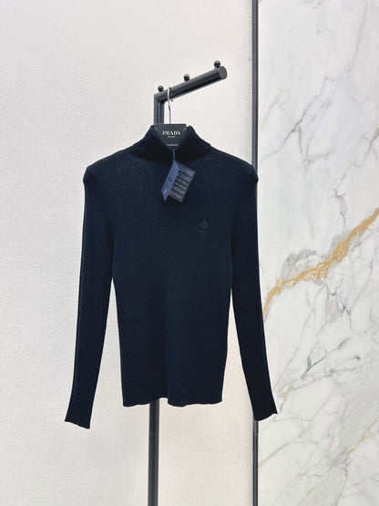 26 Fall/Winter Latest Small Logo Embroidered Wool Turtleneck Top