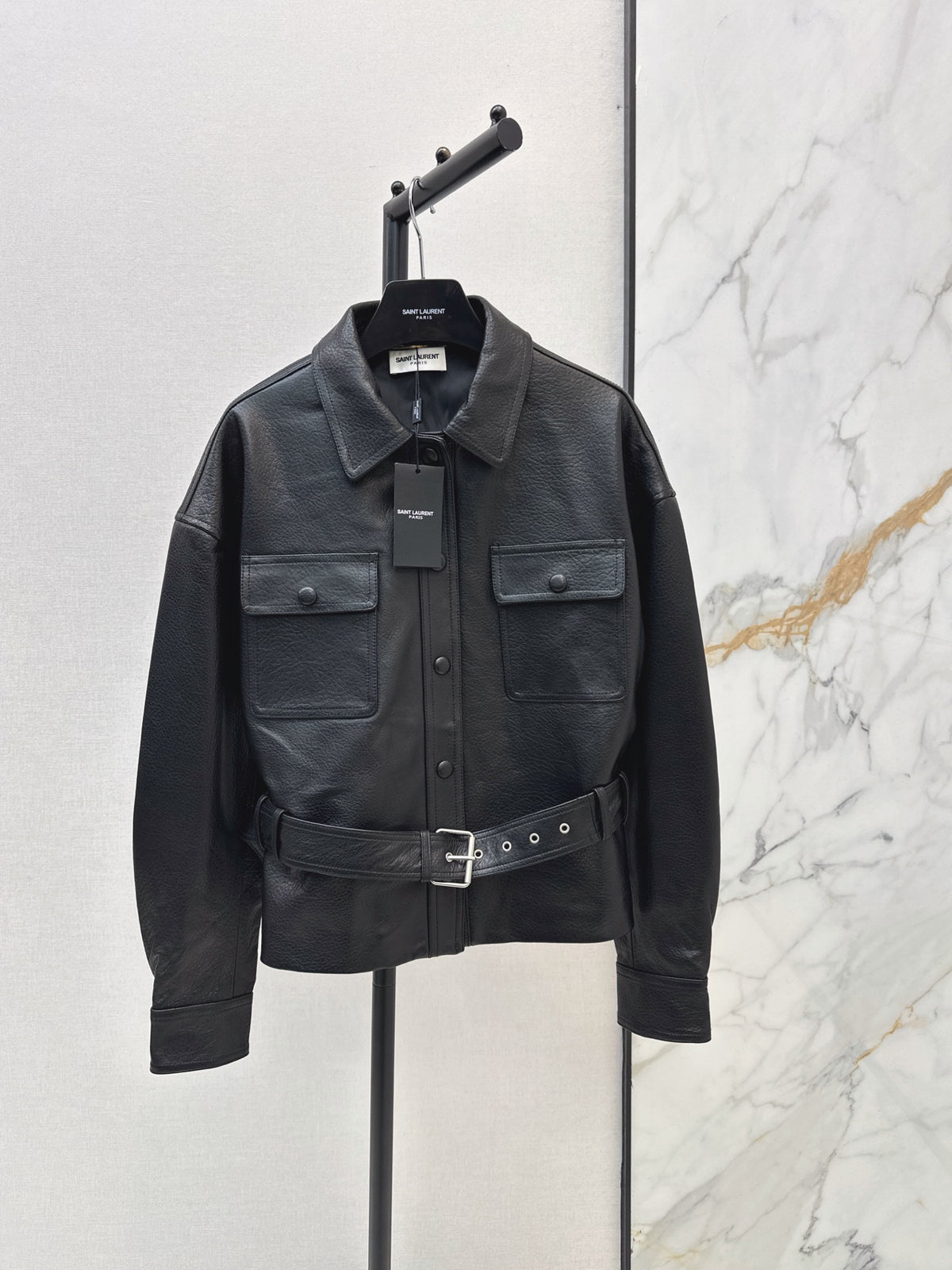 26 Early Autumn Latest Hunt-style Waist-cinched Jacket