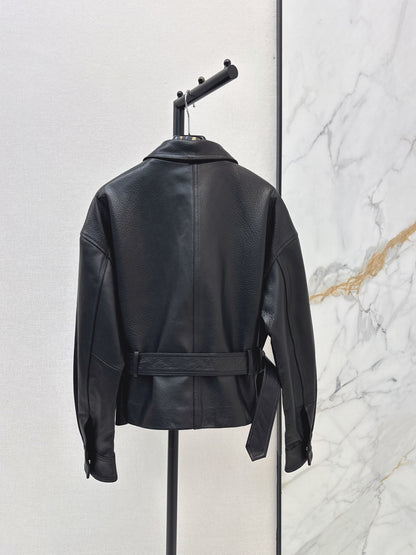 26 Early Autumn Latest Hunt-style Waist-cinched Jacket