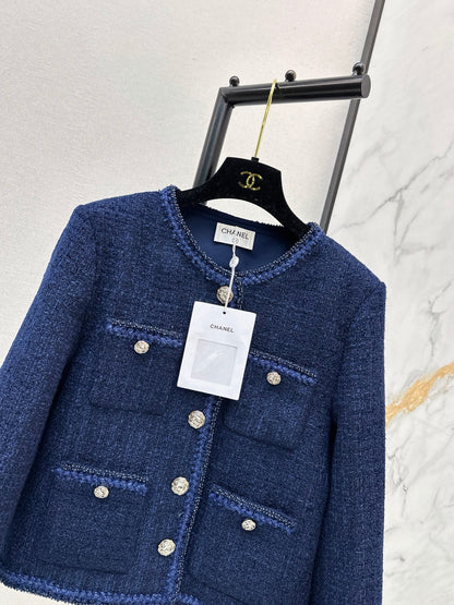 26 Fall/Winter Latest Four-Pocket Decorative Round-Neck Knit Jacket