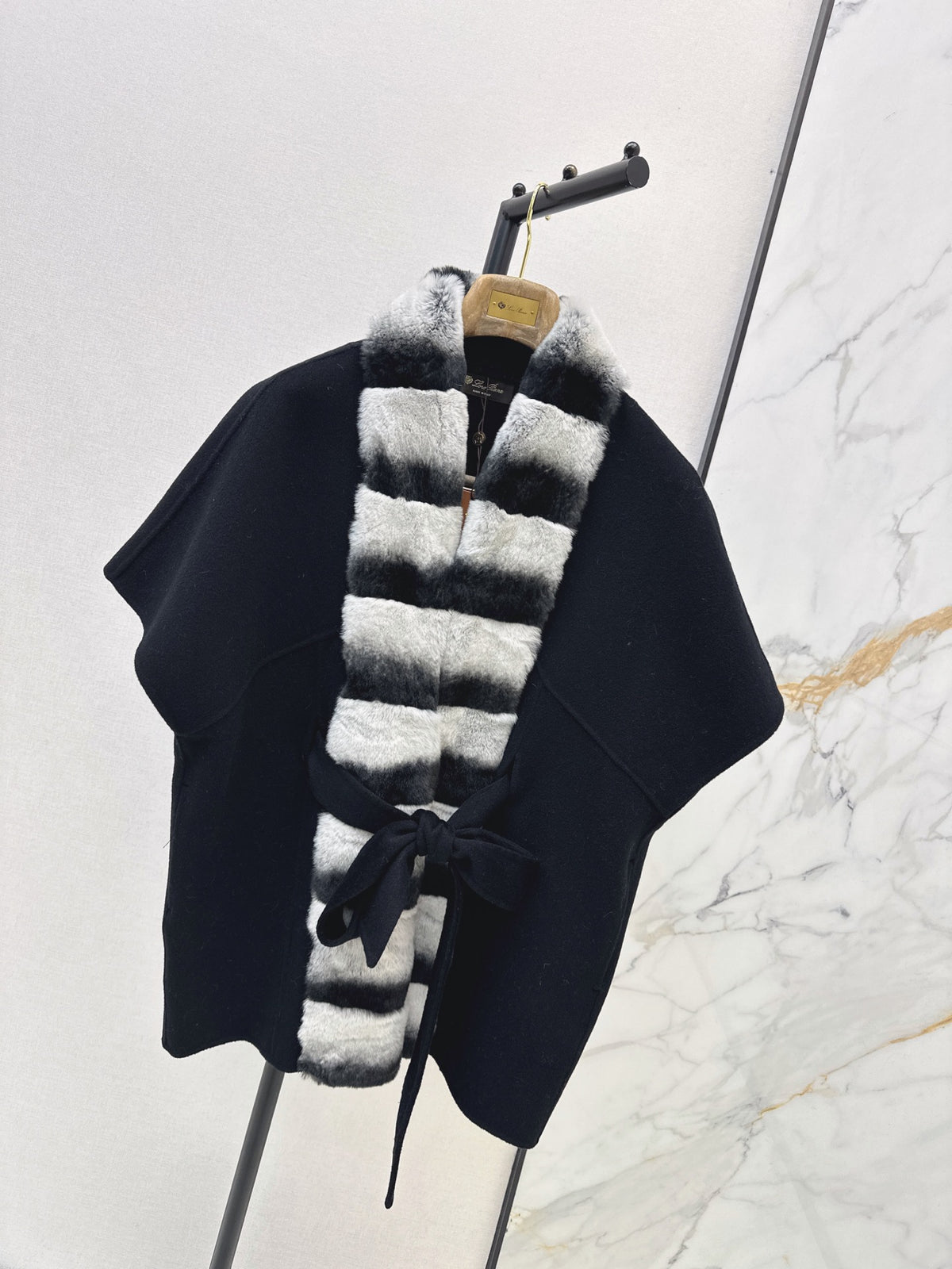 26 Fall/Winter Latest Color-Block Rex Rabbit Fur Tie Double-Sided Wool Cape Coat