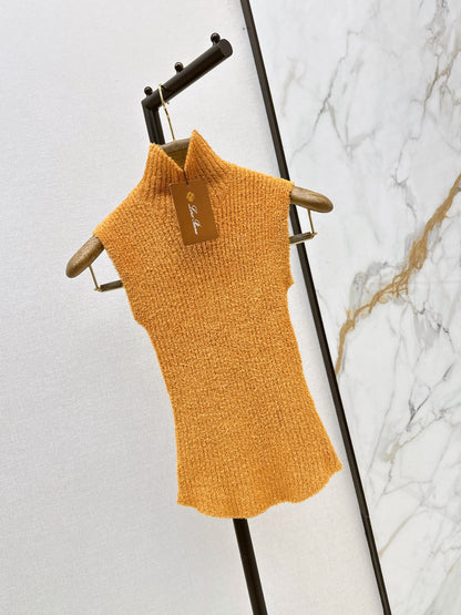 26 Fall/Winter Latest Caramel-Colored Sleeveless Semi-Turtleneck