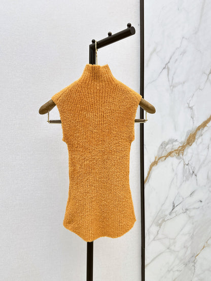 26 Fall/Winter Latest Caramel-Colored Sleeveless Semi-Turtleneck