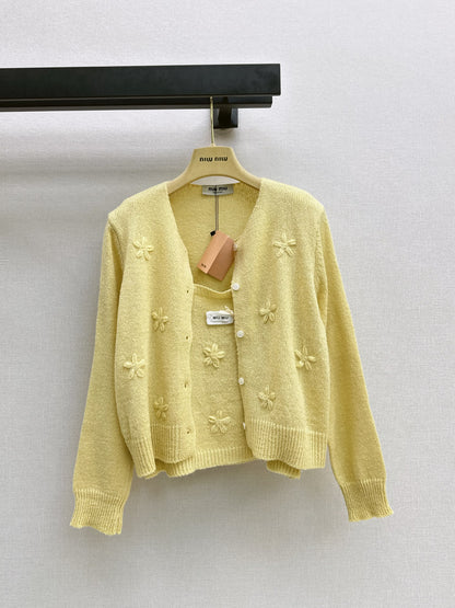 26 Fall/Winter Latest Age-Reducing Knit Two-Piece Set
