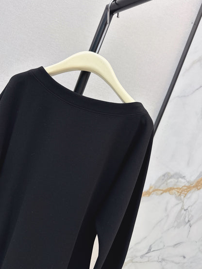 26 Fall/Winter Latest Batwing Sleeve Asymmetrical Minimalist Long Sleeve