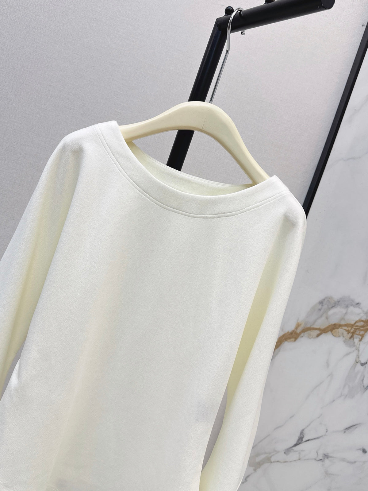 26 Fall/Winter Latest Batwing Sleeve Asymmetrical Minimalist Long Sleeve