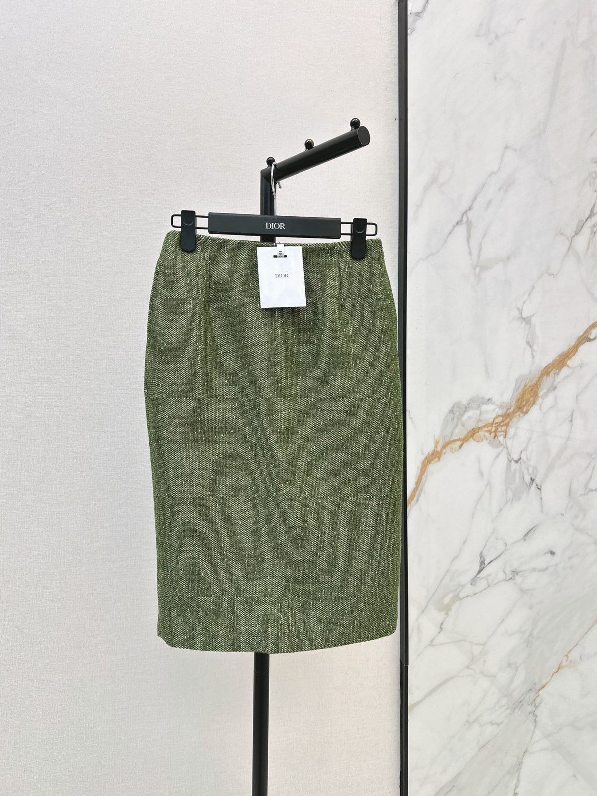 26 Fall/Winter Latest High-End Green Tweed High-Waist Skirt