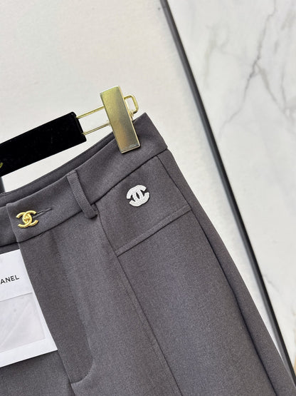 26 Fall/Winter Latest Logo-Embellished Straight-Leg Dress Pants