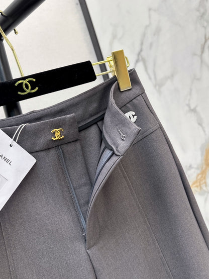 26 Fall/Winter Latest Logo-Embellished Straight-Leg Dress Pants