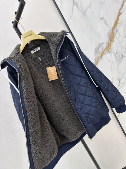 26Latest Autumn/Winter Loose-Fit Diamond-Quilted Padded Jacket
