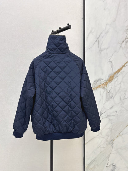 26Latest Autumn/Winter Loose-Fit Diamond-Quilted Padded Jacket