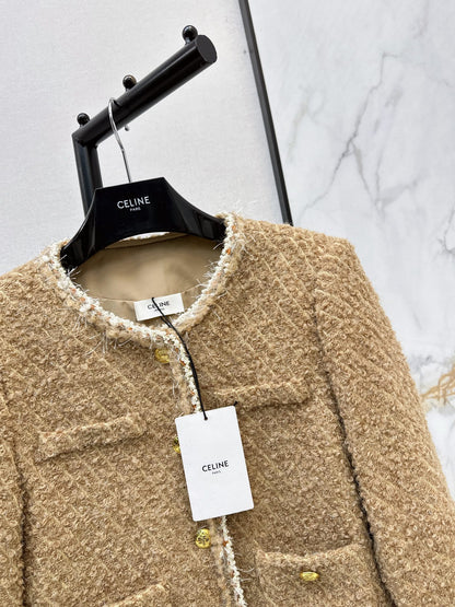 26Latest Autumn/Winter Knit Jacket with Four-Pocket Detail and Crew Neck