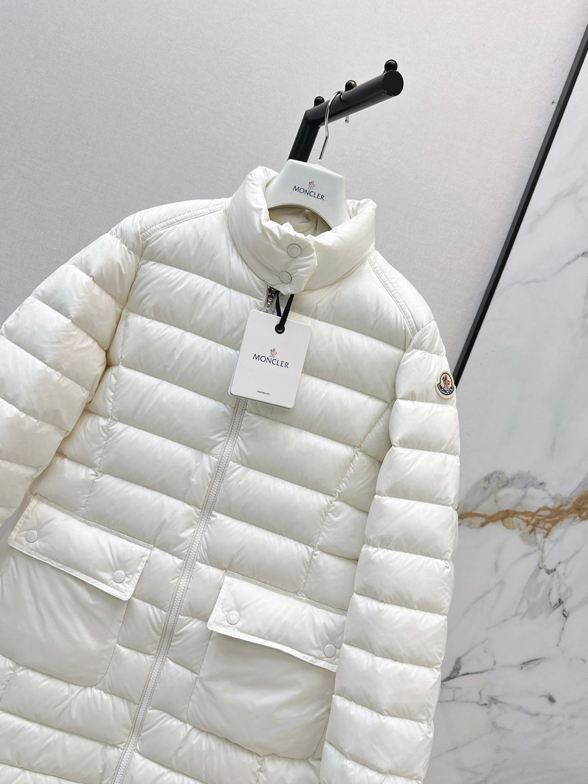 26Latest Autumn/Winter Mid-Length Stand-Collar Down Coat