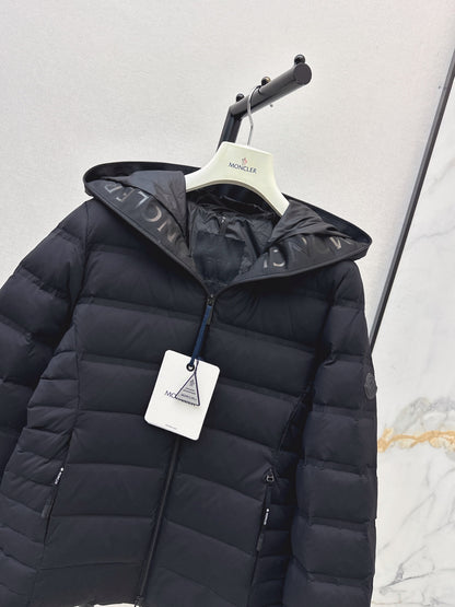 26Latest Autumn/Winter Hooded Down Jacket with Dual Pockets