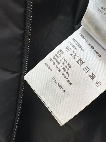 26Latest Autumn/Winter Hooded Down Jacket with Dual Pockets