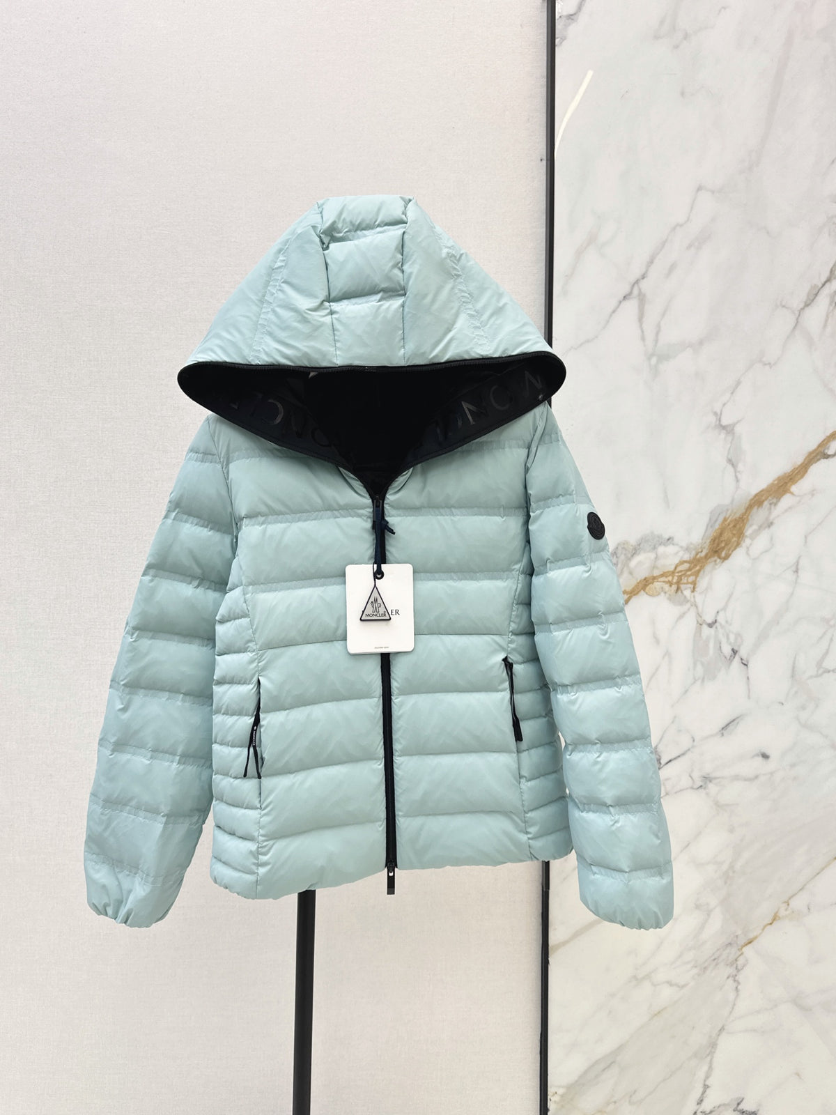 26Latest Autumn/Winter Hooded Down Jacket with Dual Pockets