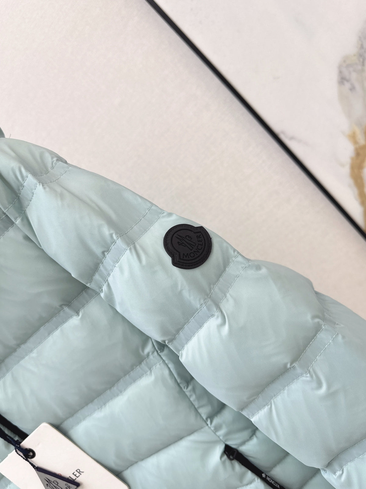 26Latest Autumn/Winter Hooded Down Jacket with Dual Pockets