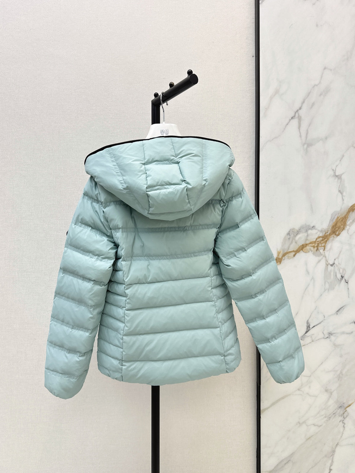 26Latest Autumn/Winter Hooded Down Jacket with Dual Pockets