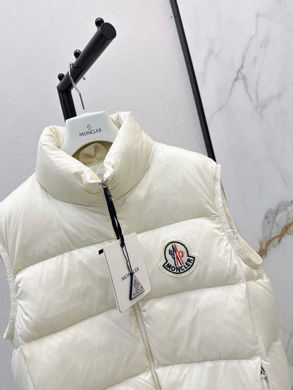 26Latest Autumn/Winter Stand-Collar Down Vest