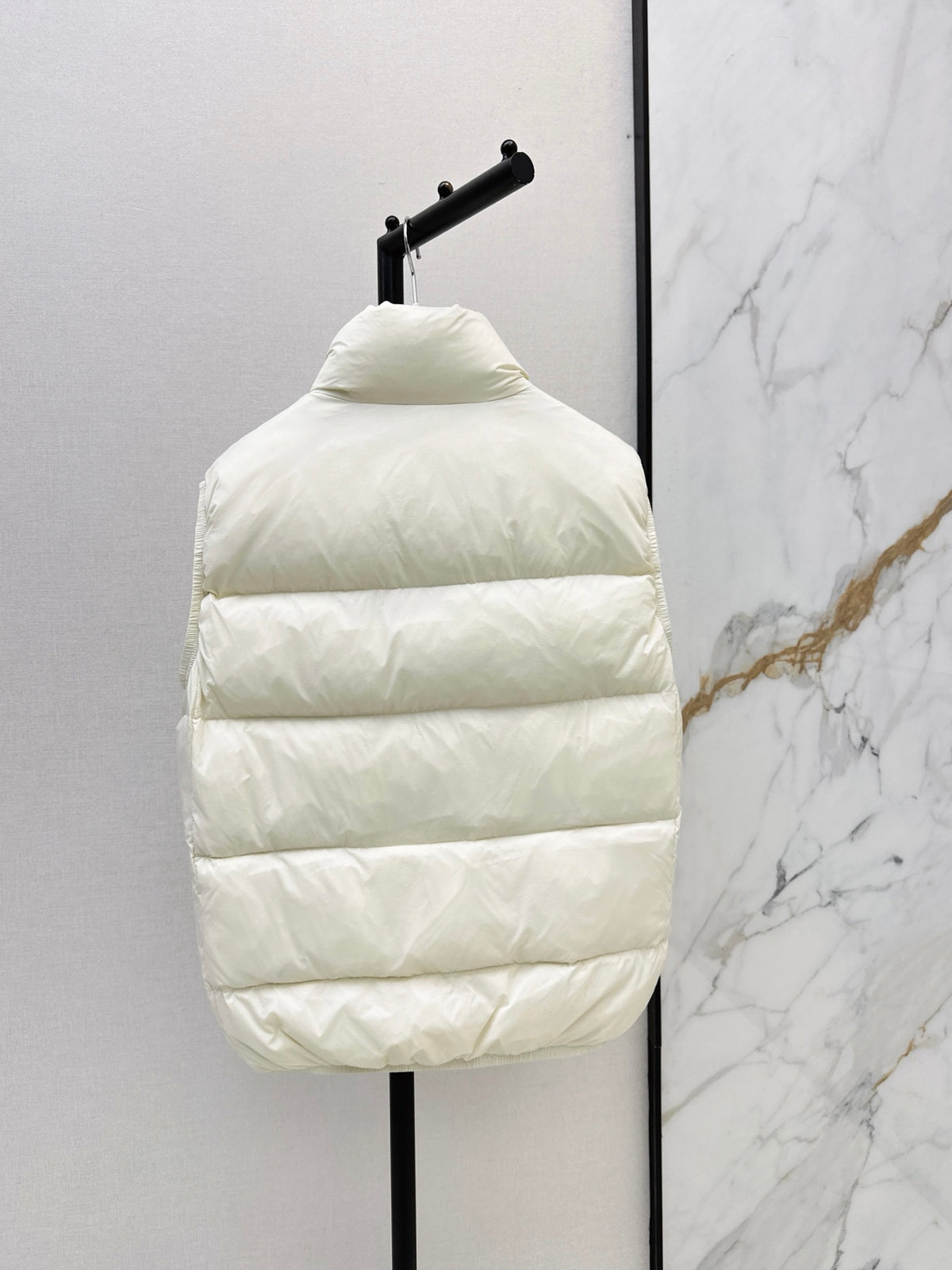 26Latest Autumn/Winter Stand-Collar Down Vest