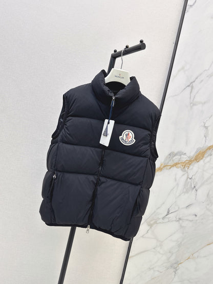 26Latest Autumn/Winter Stand-Collar Down Vest