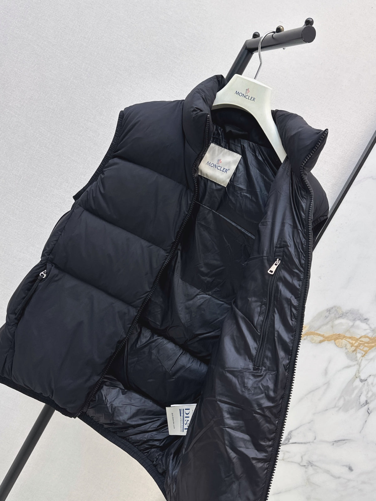 26Latest Autumn/Winter Stand-Collar Down Vest