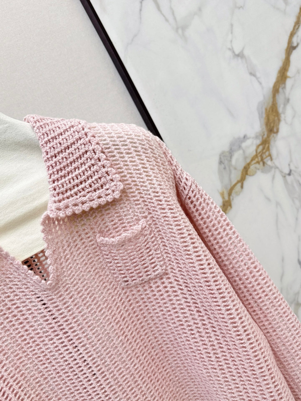 26Latest Autumn/Winter Open-Knit Collared Sweater
