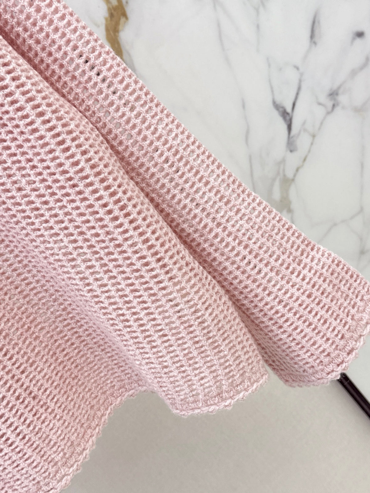 26Latest Autumn/Winter Open-Knit Collared Sweater