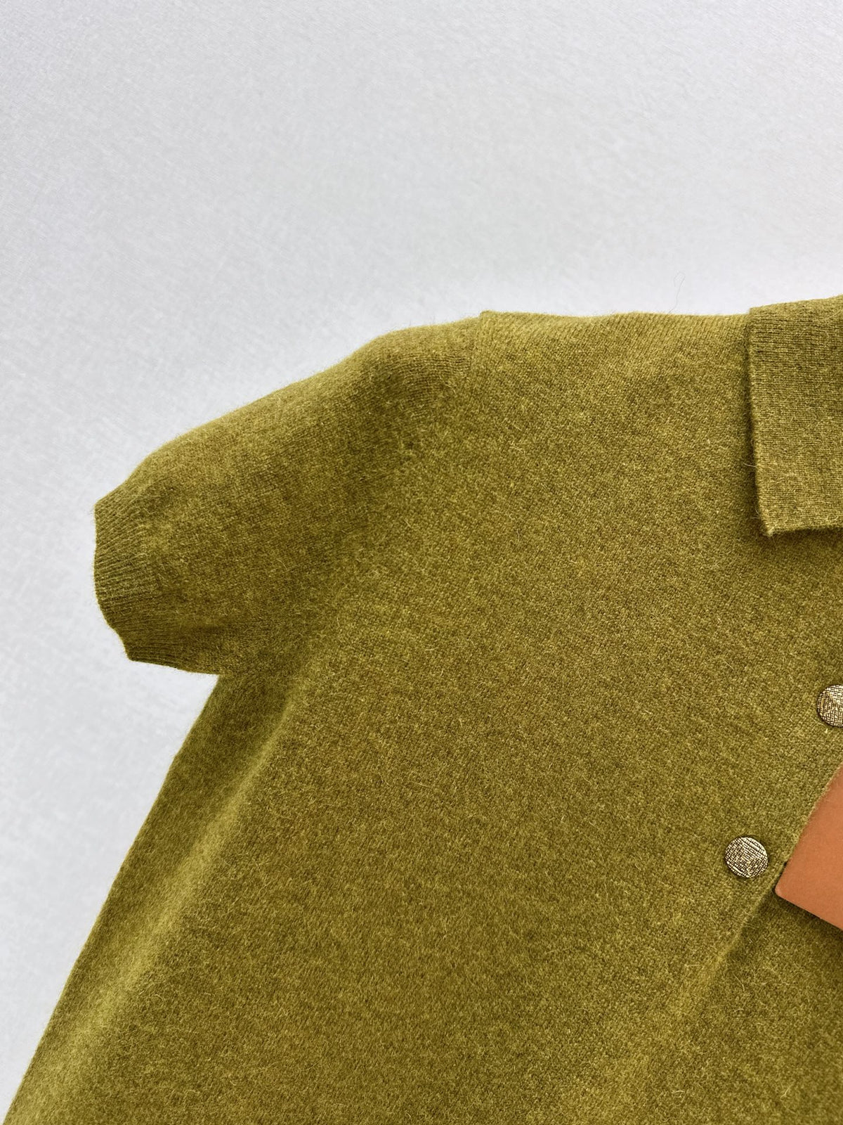 26Latest Autumn/Winter Mustard-Yellow Short-Sleeve Knit Polo Top