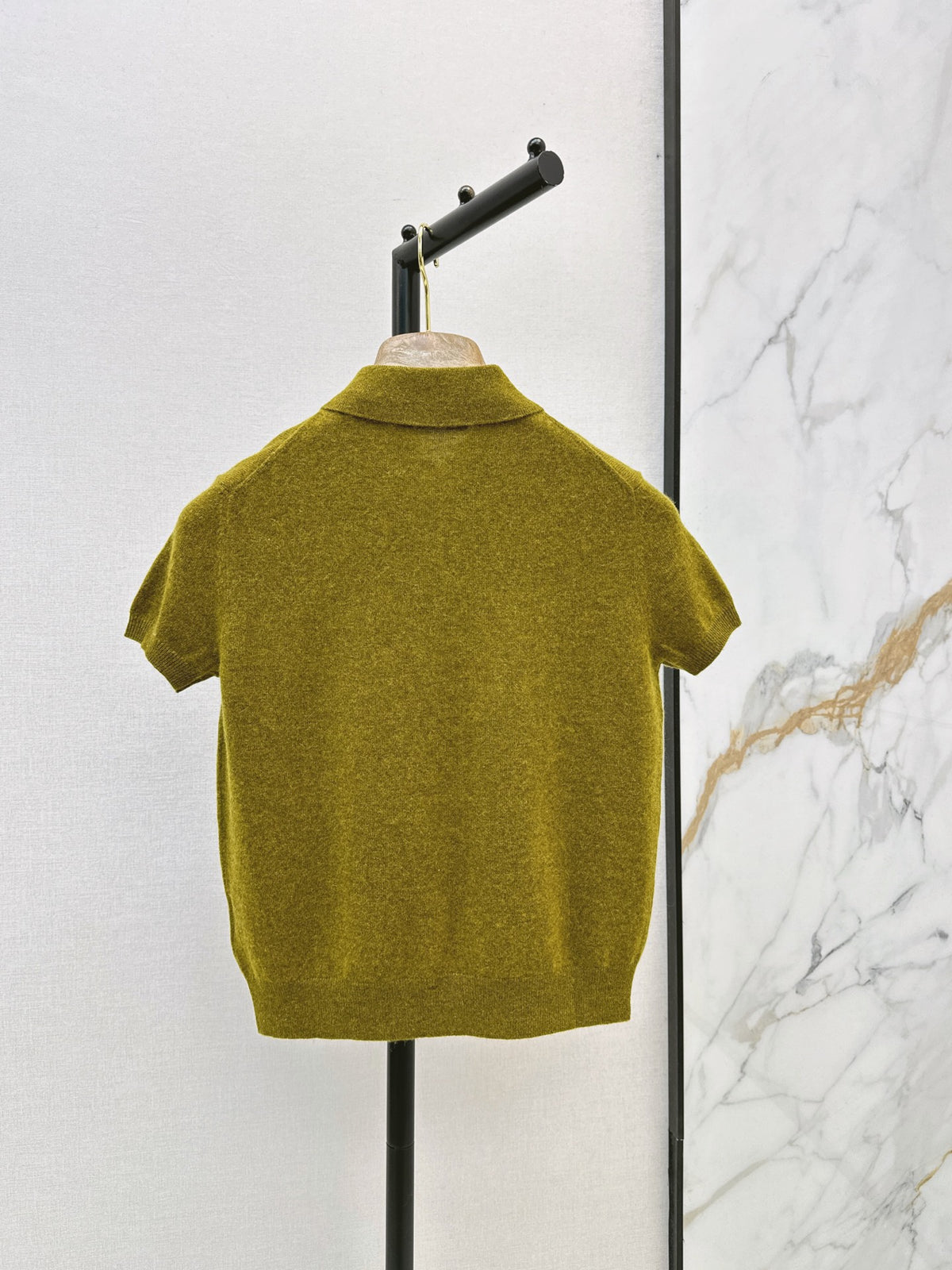 26Latest Autumn/Winter Mustard-Yellow Short-Sleeve Knit Polo Top