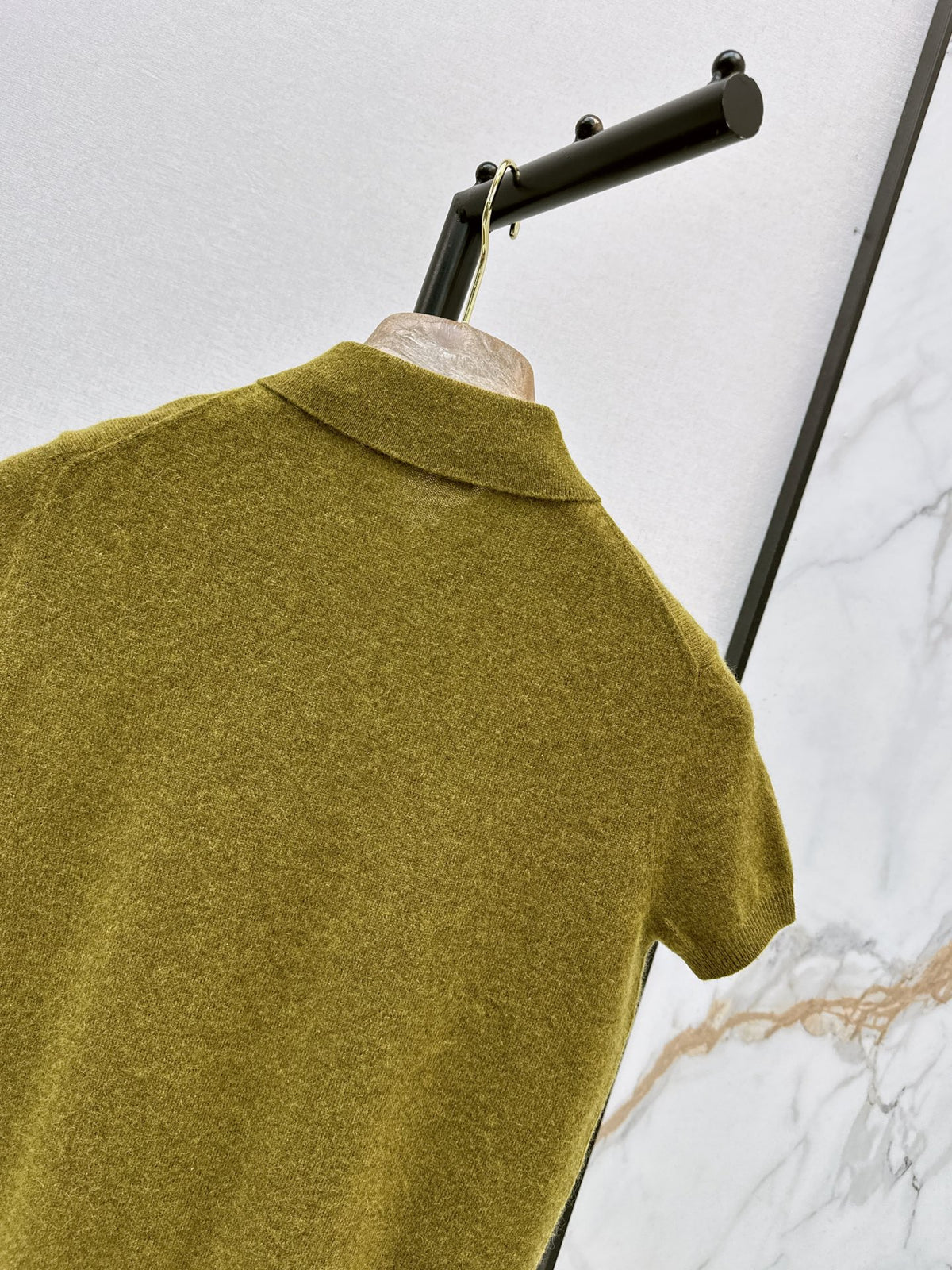 26Latest Autumn/Winter Mustard-Yellow Short-Sleeve Knit Polo Top