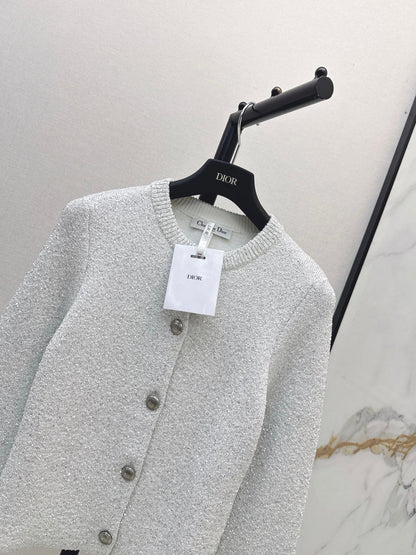 26Latest Autumn/Winter Sequin-Yarn Crew-Neck Knit Cardigan