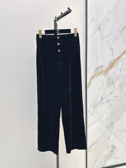 26Latest Autumn/Winter Versatile Velvet Set – Sophisticated & Chic
