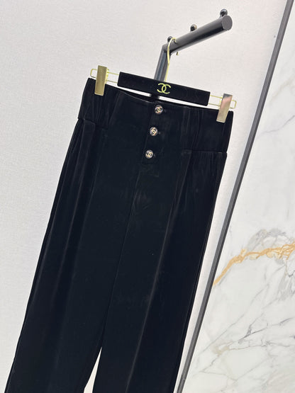 26Latest Autumn/Winter Versatile Velvet Set – Sophisticated & Chic