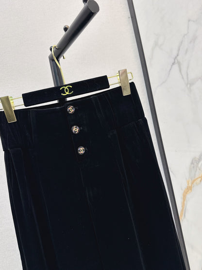 26Latest Autumn/Winter Versatile Velvet Set – Sophisticated & Chic