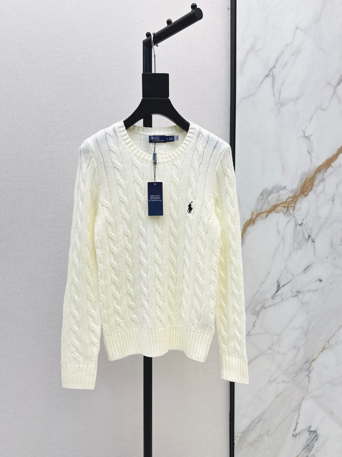 26Latest Autumn/Winter Long-Sleeve Crew-Neck Knit Sweater with Pony Embroidery
