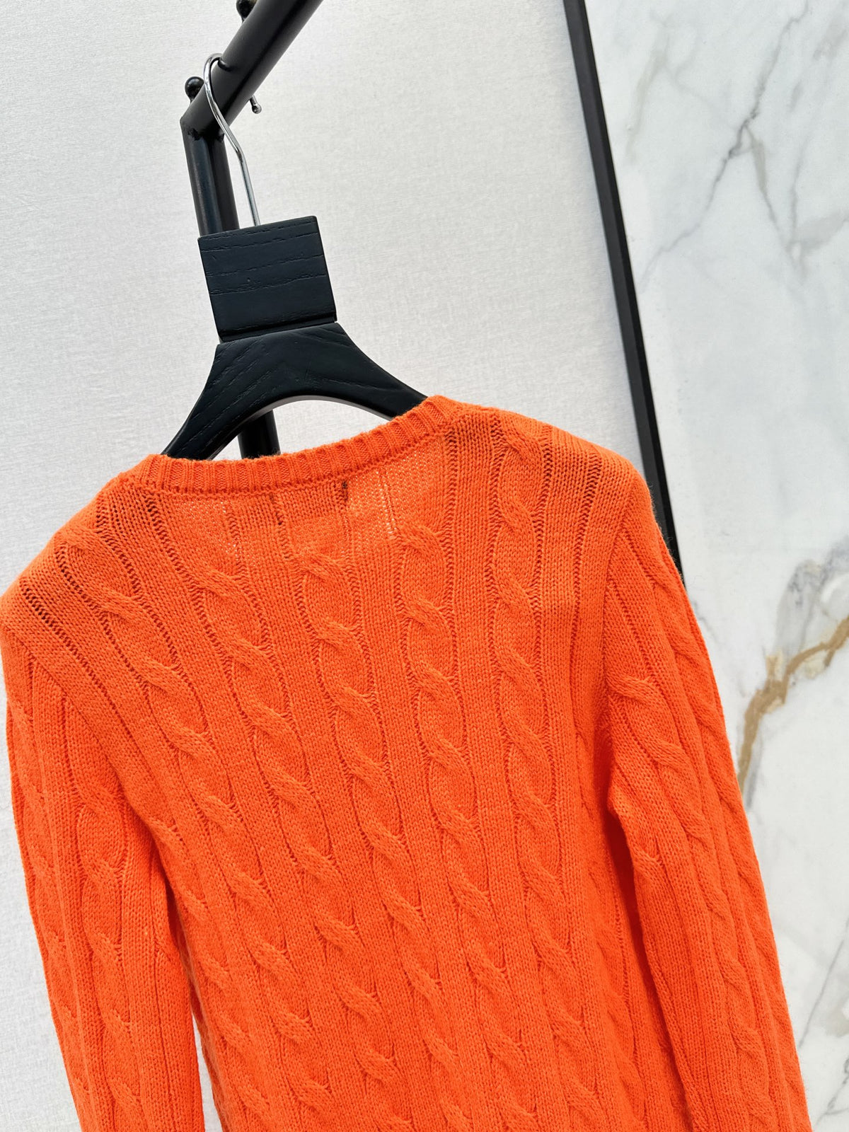 26Latest Autumn/Winter Long-Sleeve Crew-Neck Knit Sweater with Pony Embroidery