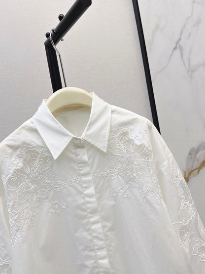26Latest Autumn/Winter Ethnic-Style Embroidered White Shirt
