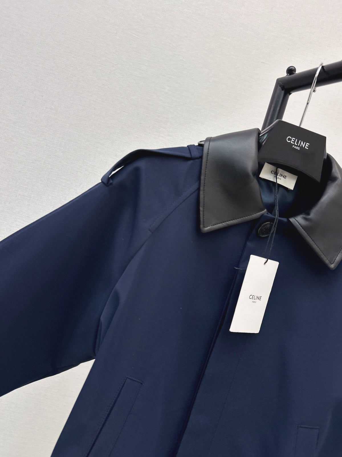 26Latest Autumn/Winter Navy Short Trench Jacket with Leather Accents