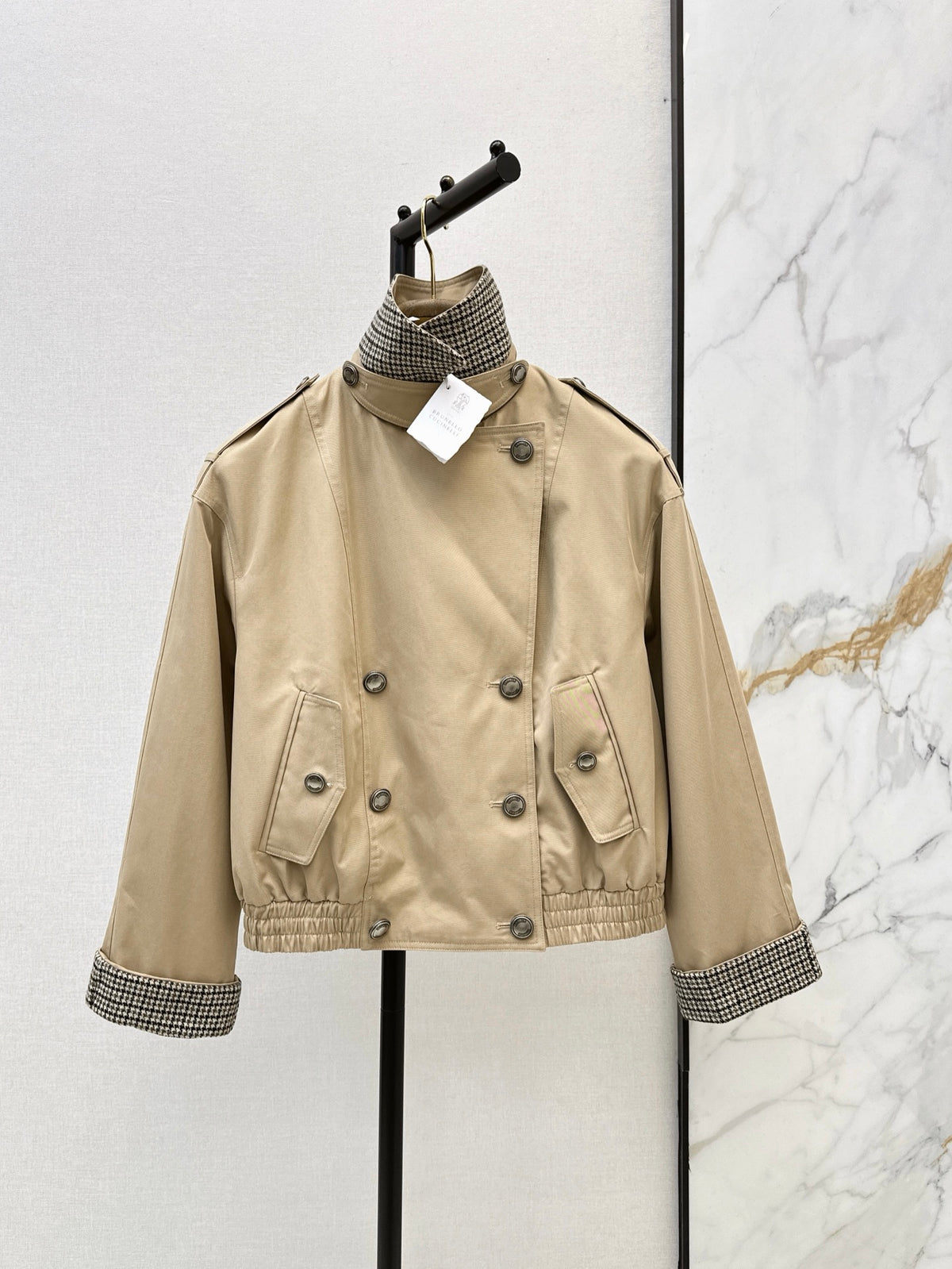 26Latest Autumn/Winter Cropped Trench Jacket