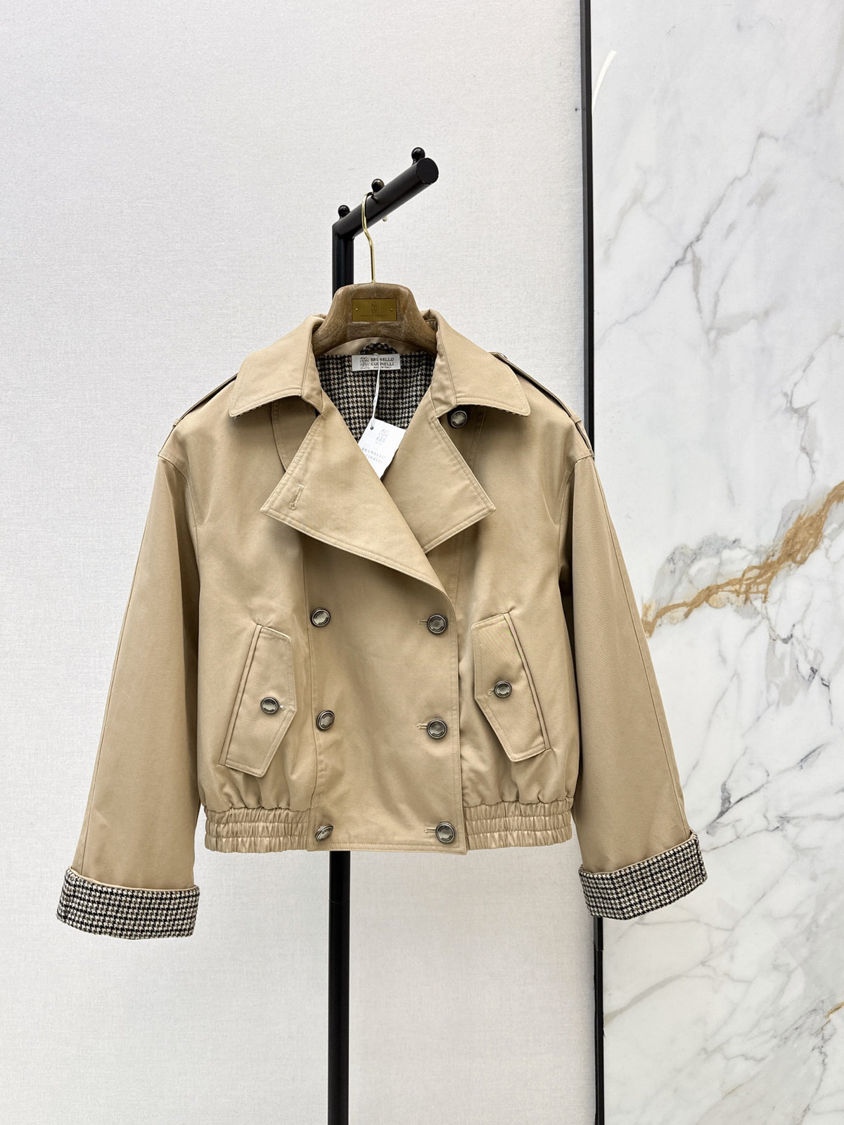 26Latest Autumn/Winter Cropped Trench Jacket